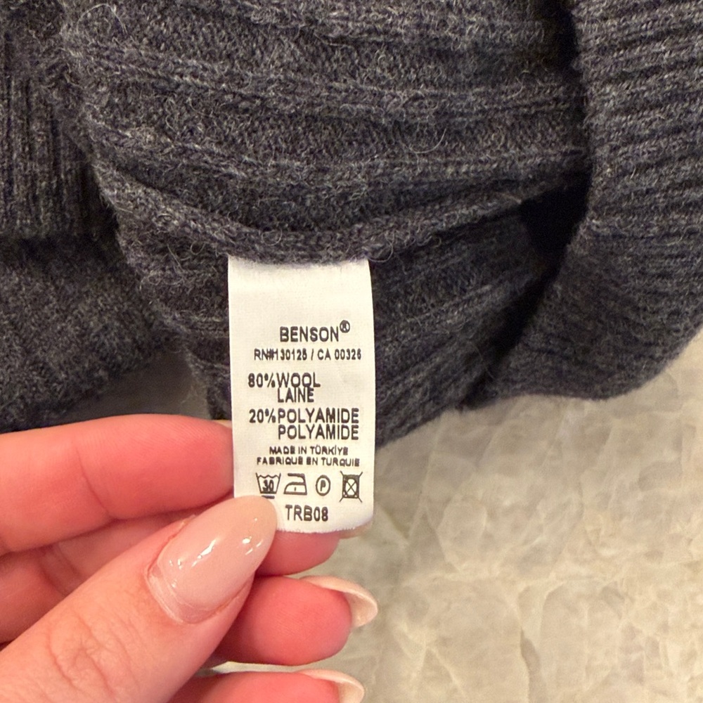 Benson Men's Gray Wool Sweater - Picture 3 of 3